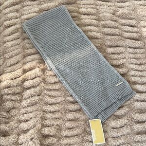 NWT Michael Kors Gray Knit Sequin Scarf One Size